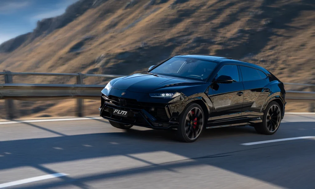 Lamborghini, Urus S Nera, FLM Luxury Rent, Noleggio auto di lusso in Europa